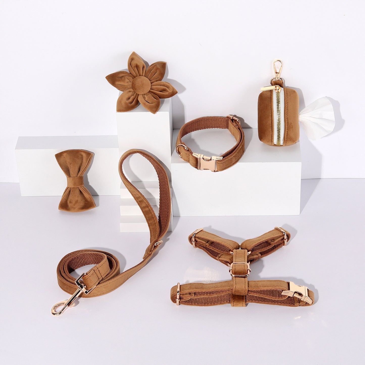 Hondentuigje met Lijn en Halsband Set - 6-delig - Inclusief Poepzakhouder & Strik